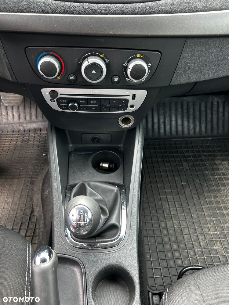 Renault Fluence - 20