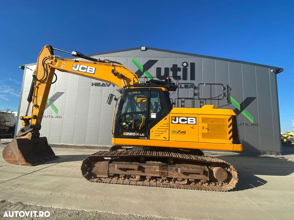 JCB 220X LC Excavator - 2