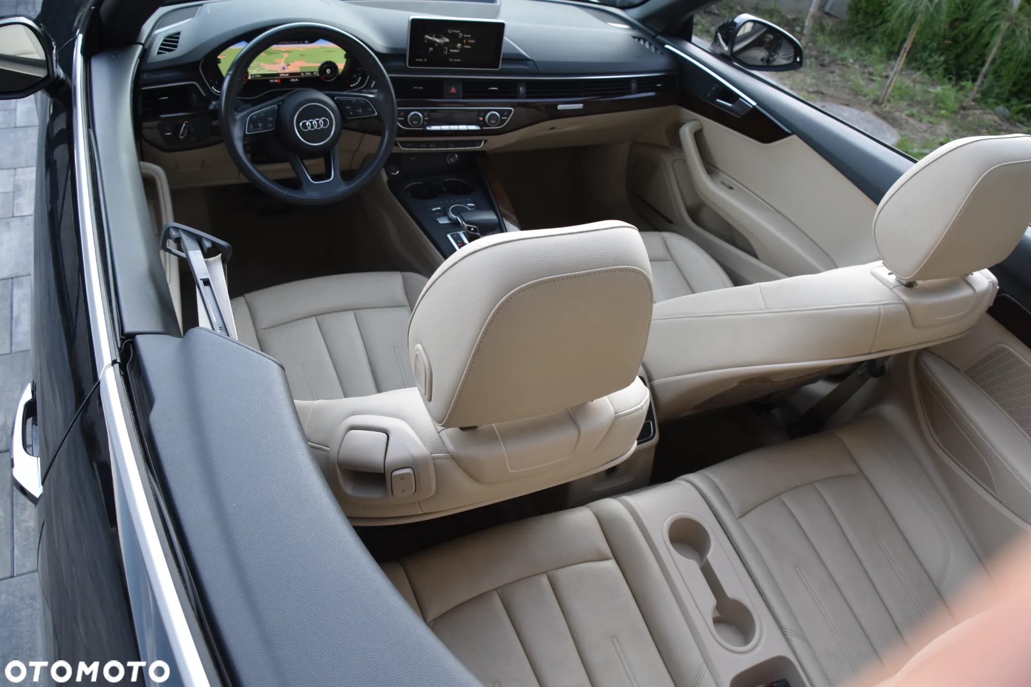 Audi A5 Cabrio 2.0 TFSI quattro S tronic - 10