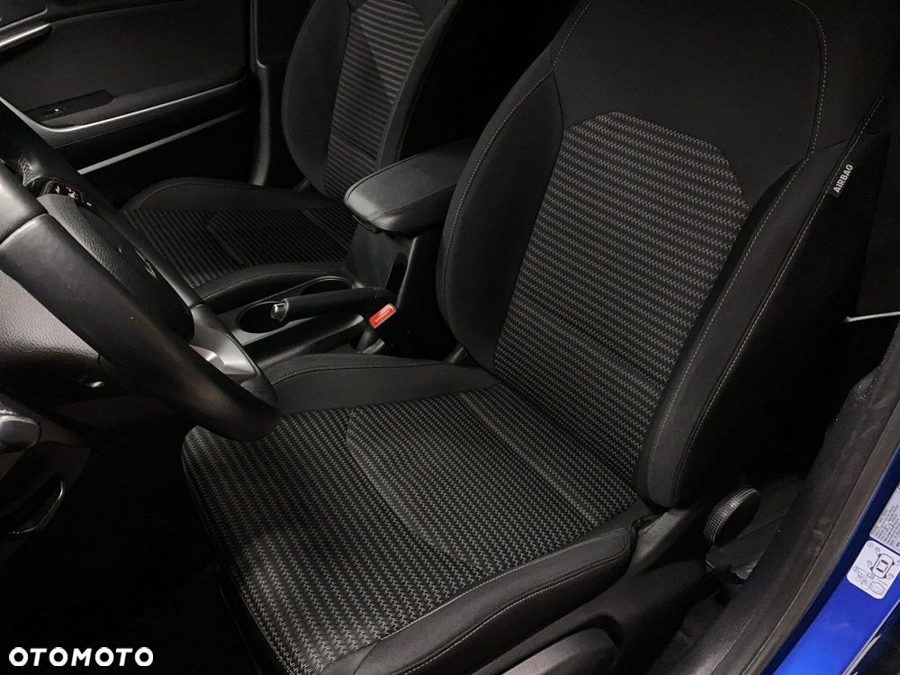 Kia XCeed - 15