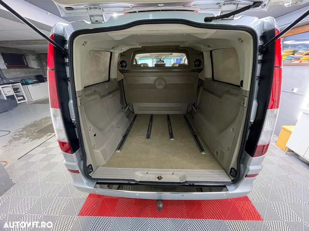Mercedes-Benz Viano - 11