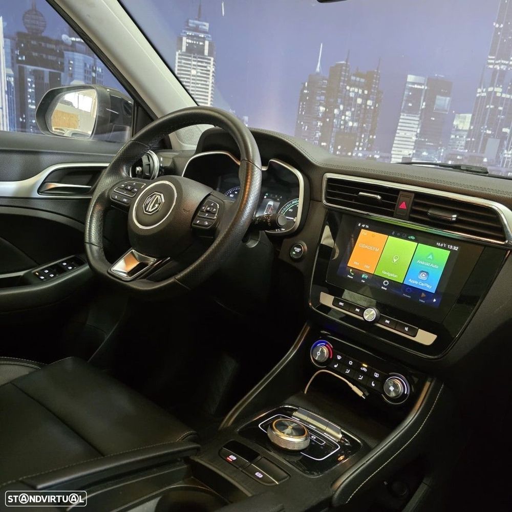MG ZS EV 44.5 kWh Luxury - 13