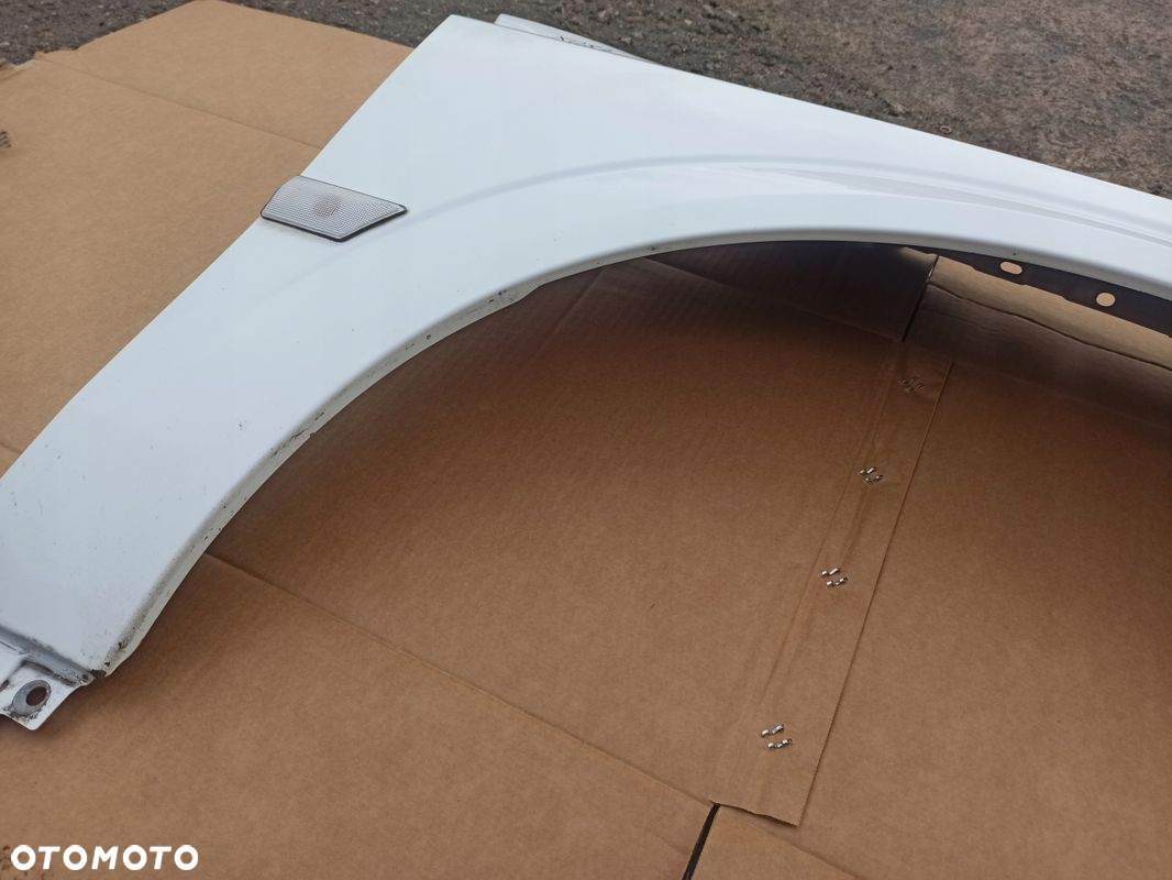 Błotnik prawy przód OPEL VECTRA C LIFT SIGNUM Z474 - 13