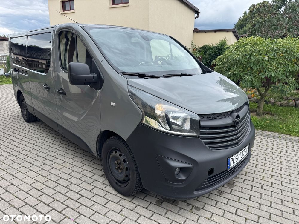 Opel Vivaro - 1