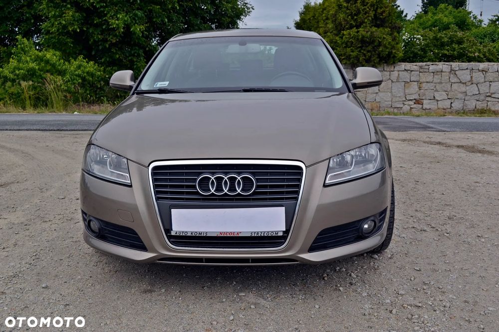 Audi A3 Sportback 1.8 TFSI Ambiente - 4