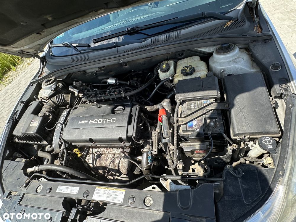 Chevrolet Cruze 1.8 LT - 13