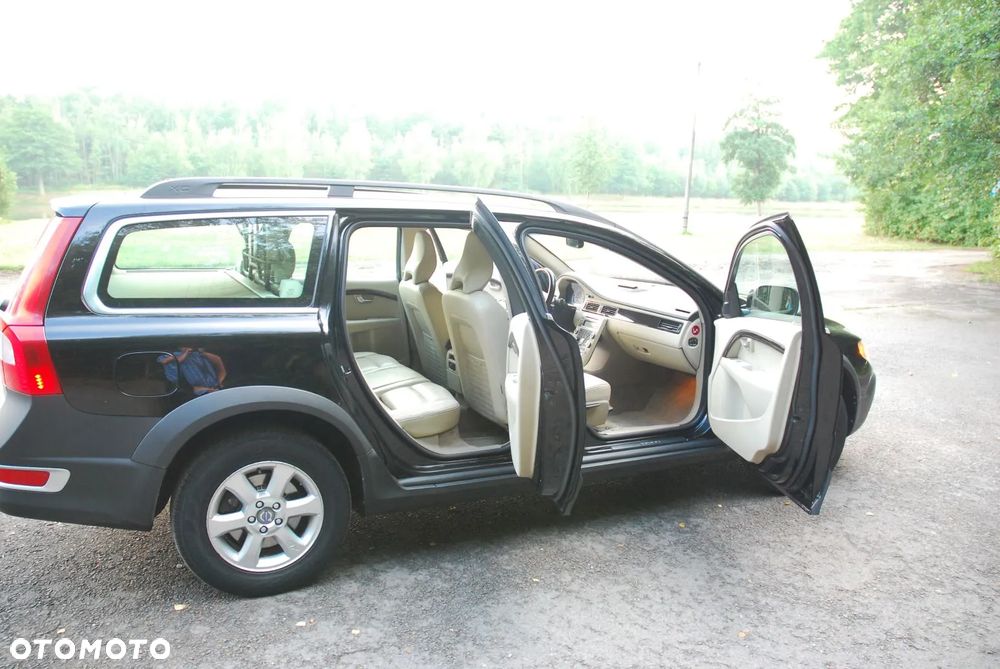 Volvo XC 70 - 5