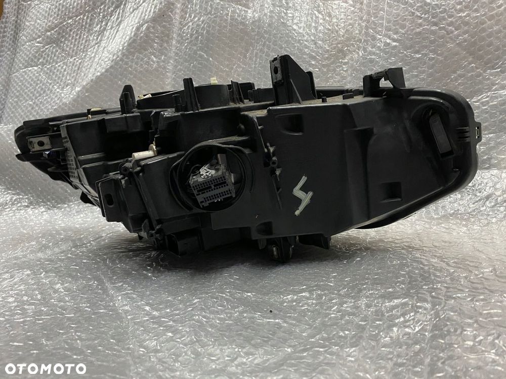 LAMPA LEWA BMW 4 F32 F36 F80 ADAPTIVE LED 7498919 - 7