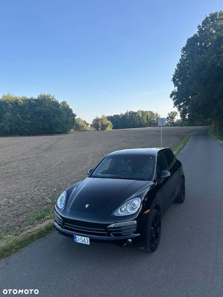 Porsche Cayenne - 21