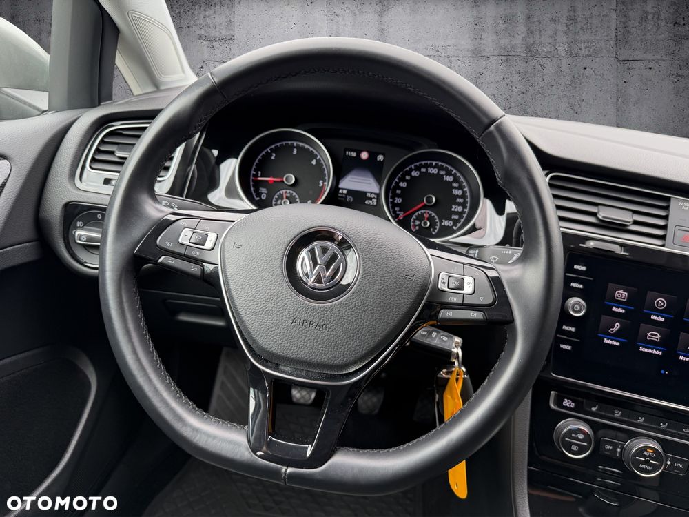 Volkswagen Golf 2.0 TDI SCR Highline - 15