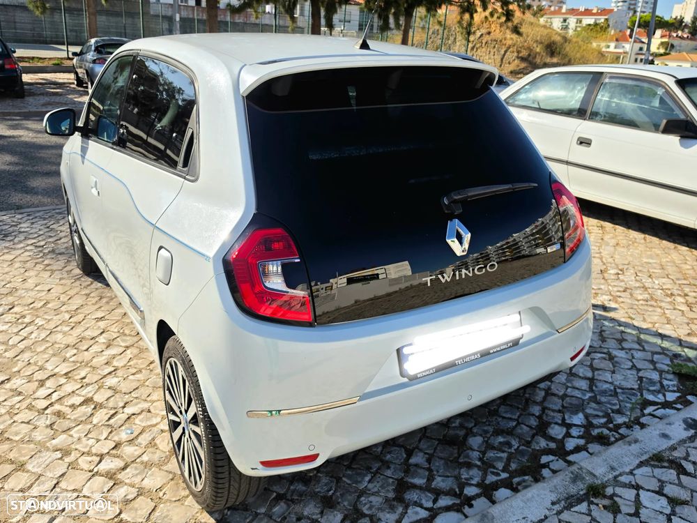 Renault Twingo Z.E. 22 Intens - 3