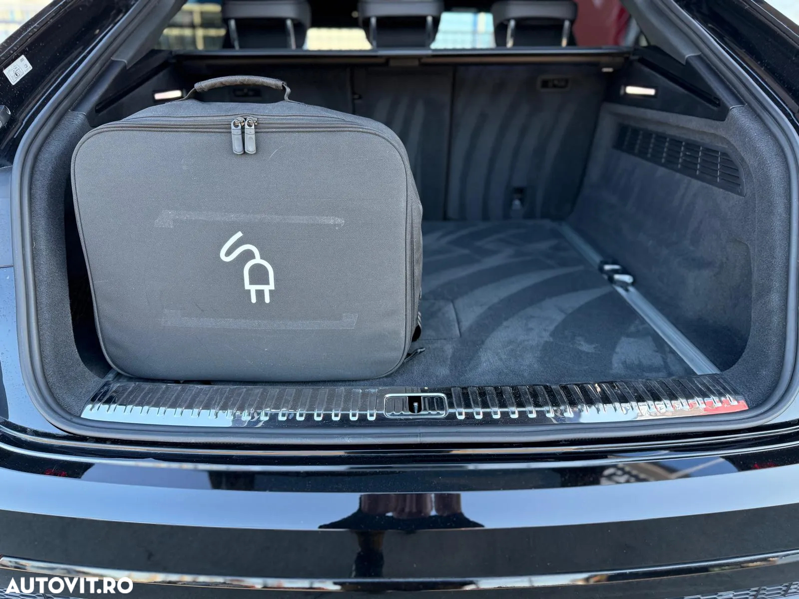 Audi Q8 3.0 60 TFSI e quattro Tiptronic - 28