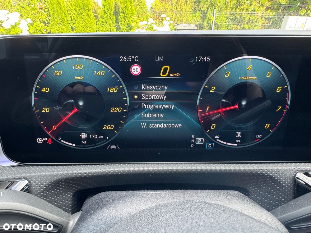Mercedes-Benz CLA 200 7G-DCT AMG Line Advanced Plus - 23