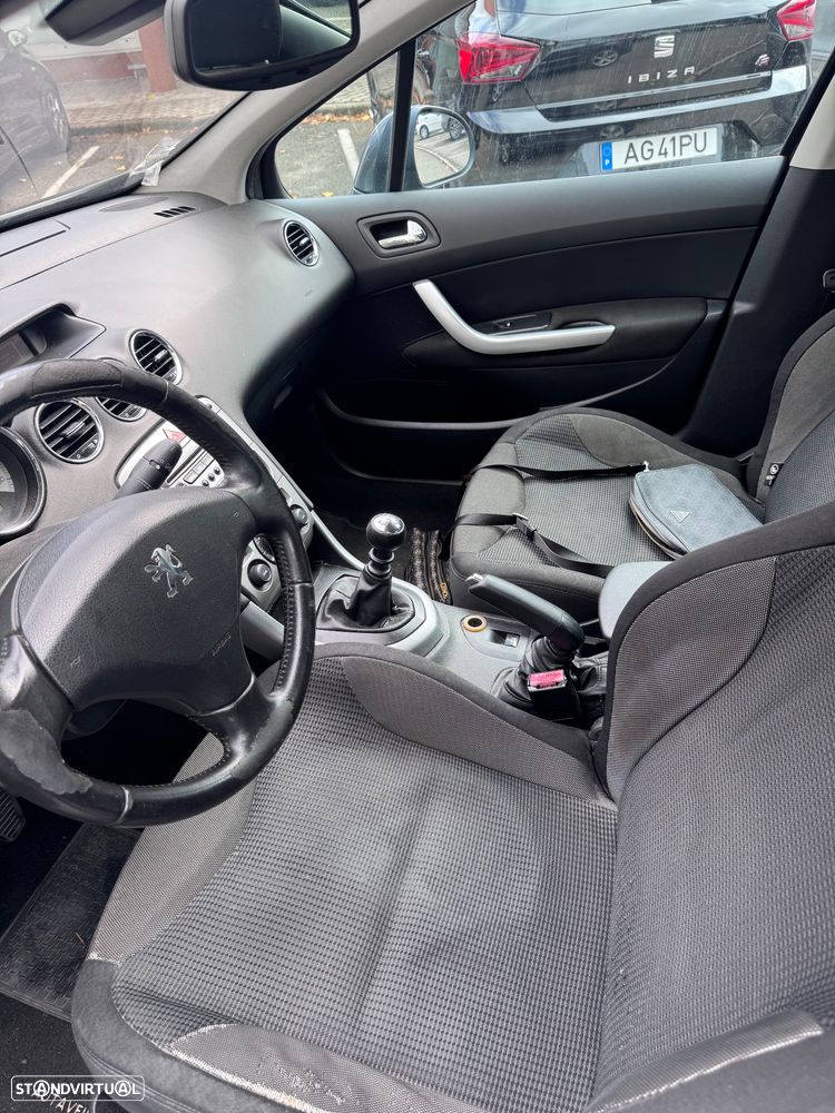 Peugeot 308 1.6 HDi Executive - 5