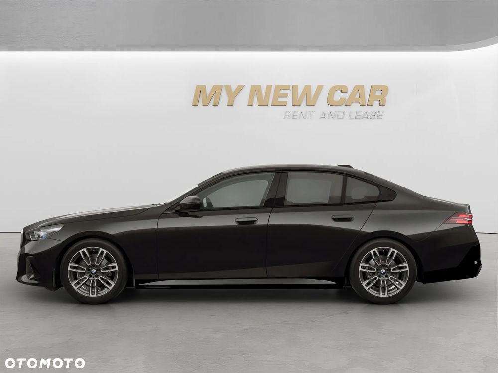 BMW Seria 5 520d xDrive - 38