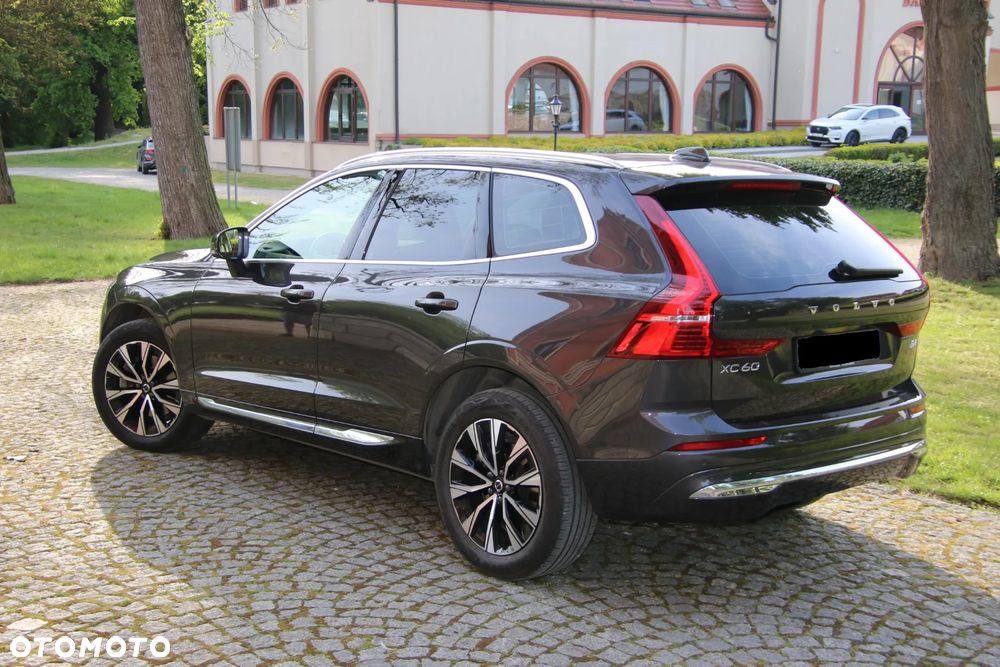 Volvo XC 60 B4 D Plus Bright - 7