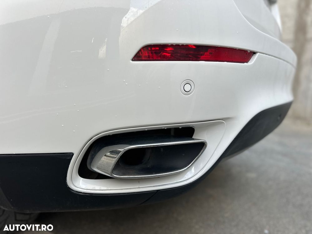 BMW X6 xDrive30d - 11