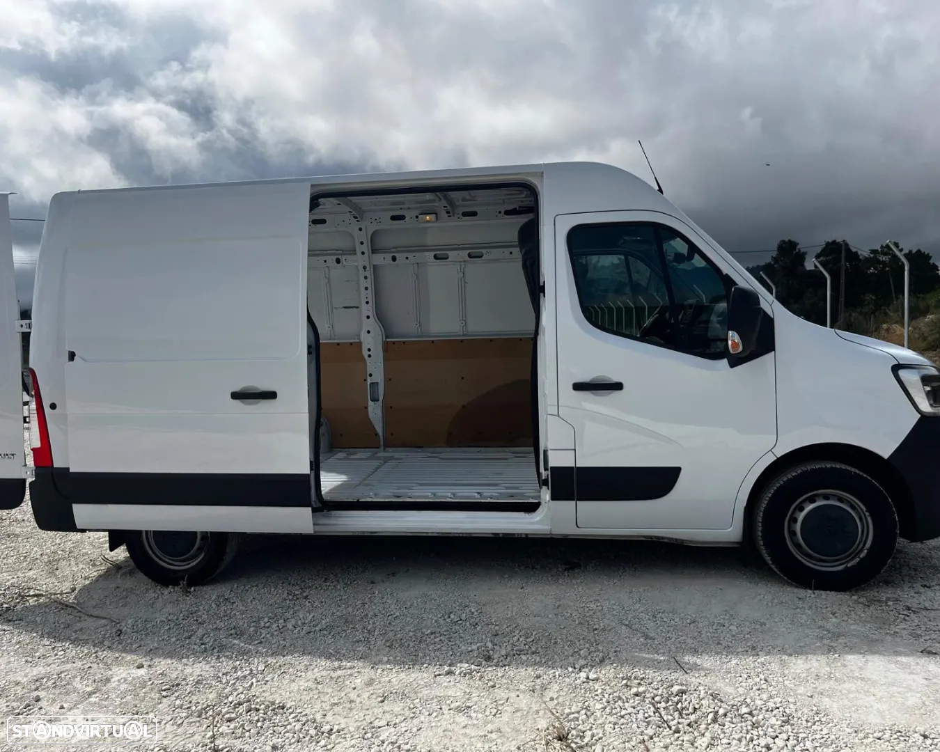 Renault MASTER T35 2.3 dCi L2H2 - 6