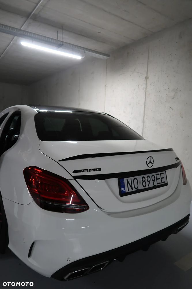 Mercedes-Benz Klasa C AMG 63 S - 3