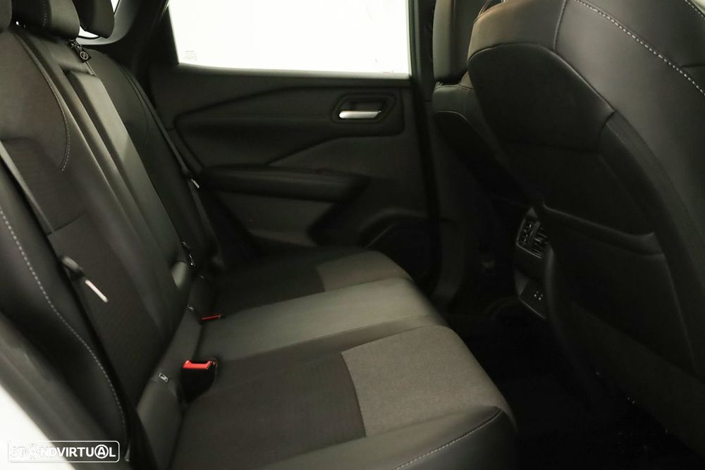 Nissan Qashqai - 22