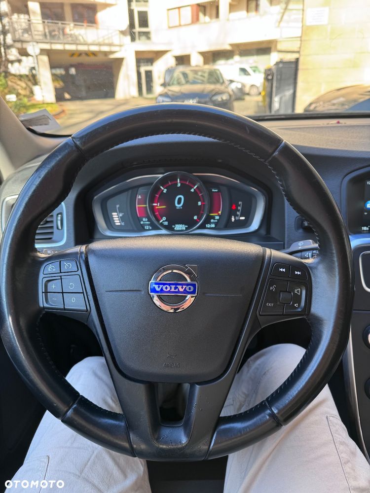 Volvo S60 D4 Drive-E Momentum - 12