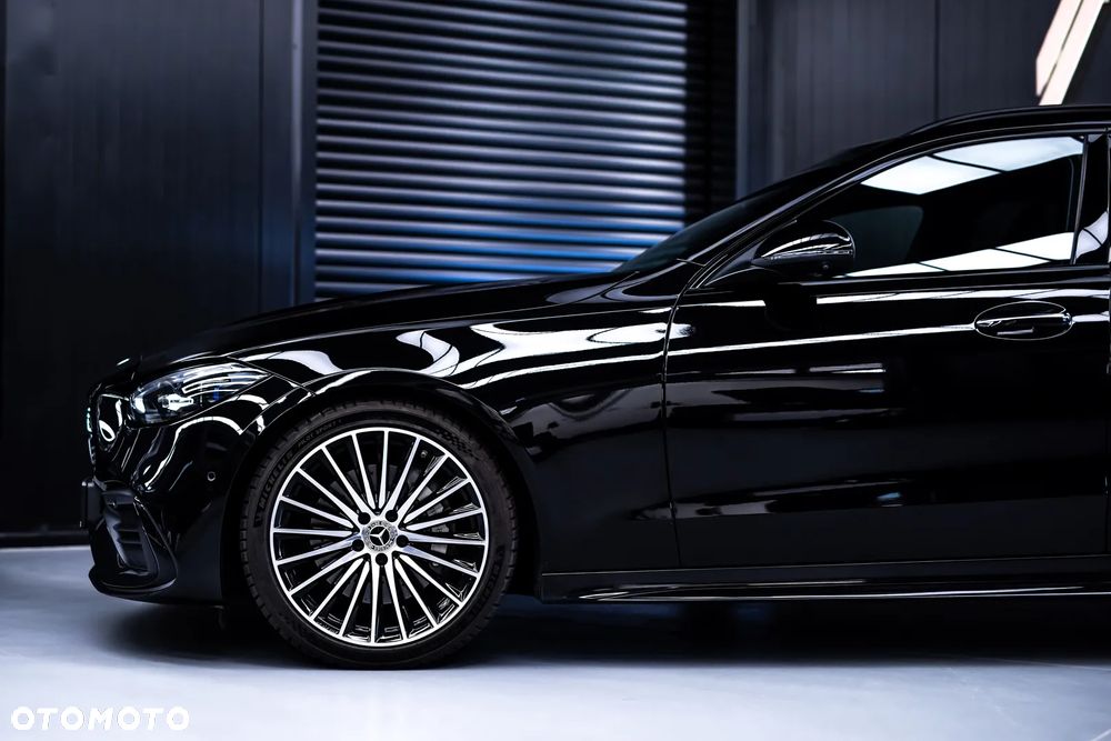 Mercedes-Benz Klasa C 300 mHEV 4-Matic AMG - 13