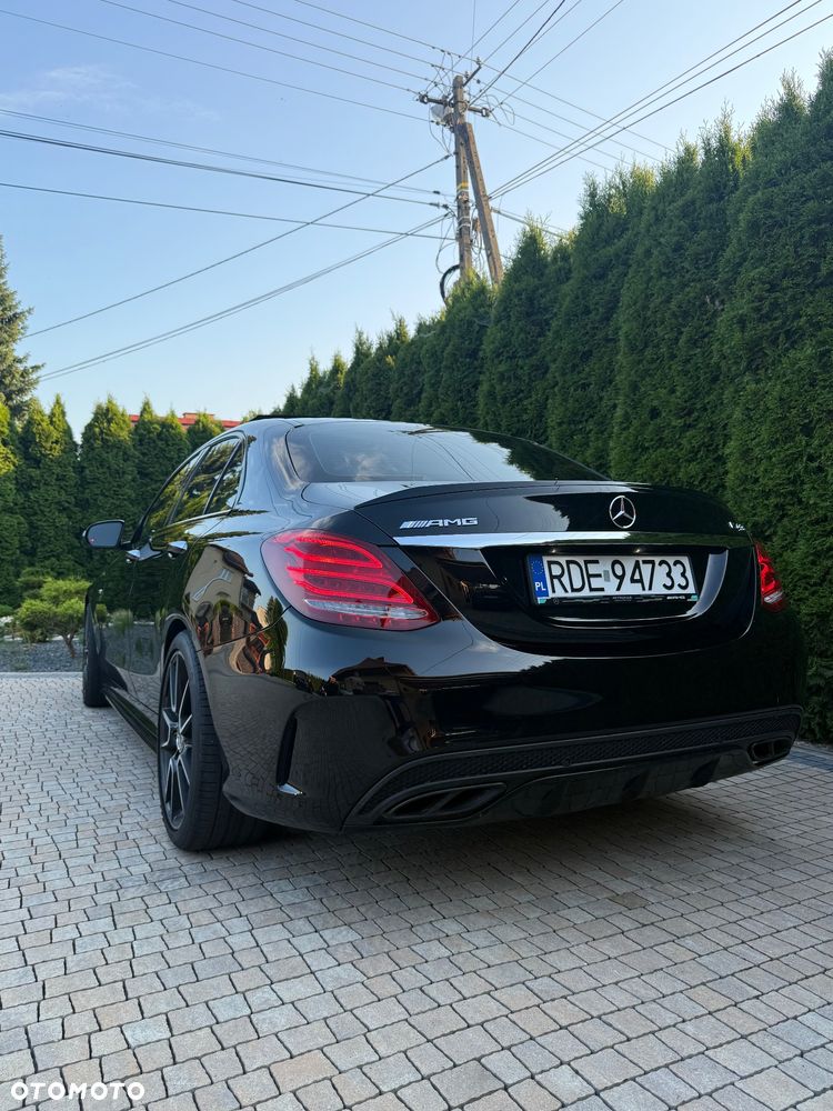 Mercedes-Benz Klasa C AMG 43 4-Matic - 35