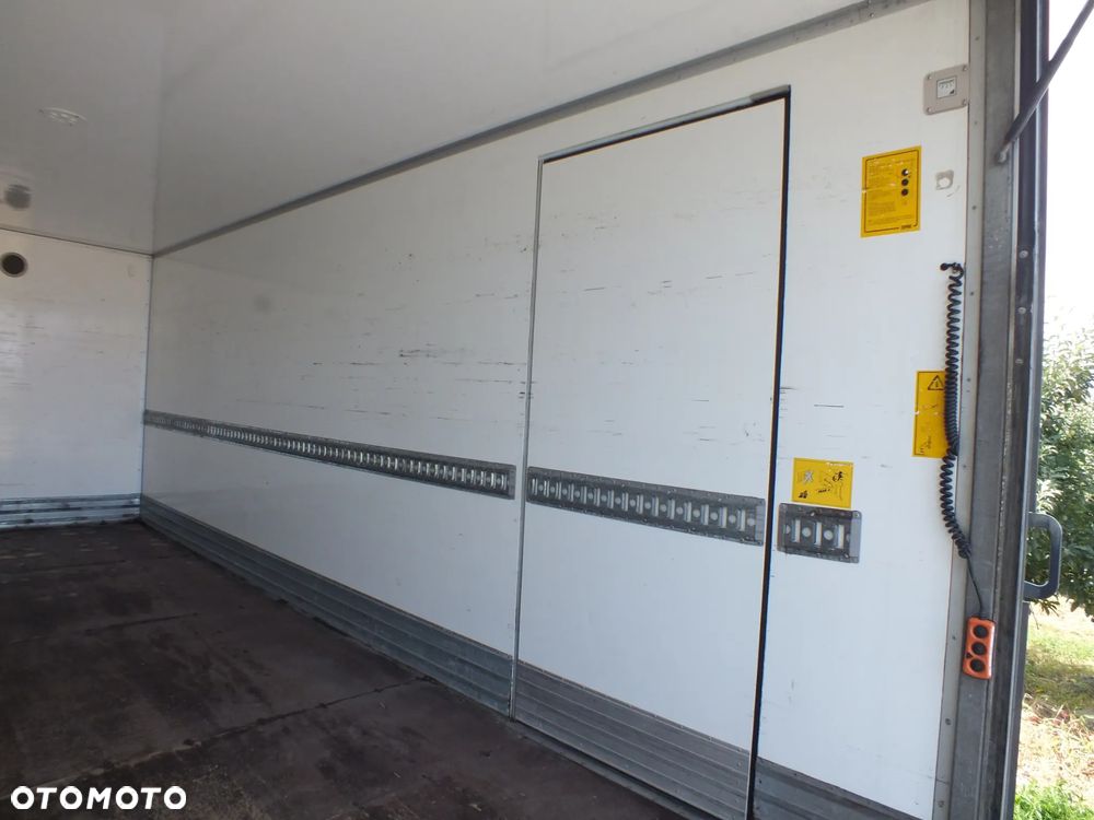 Mercedes-Benz Atego - 21