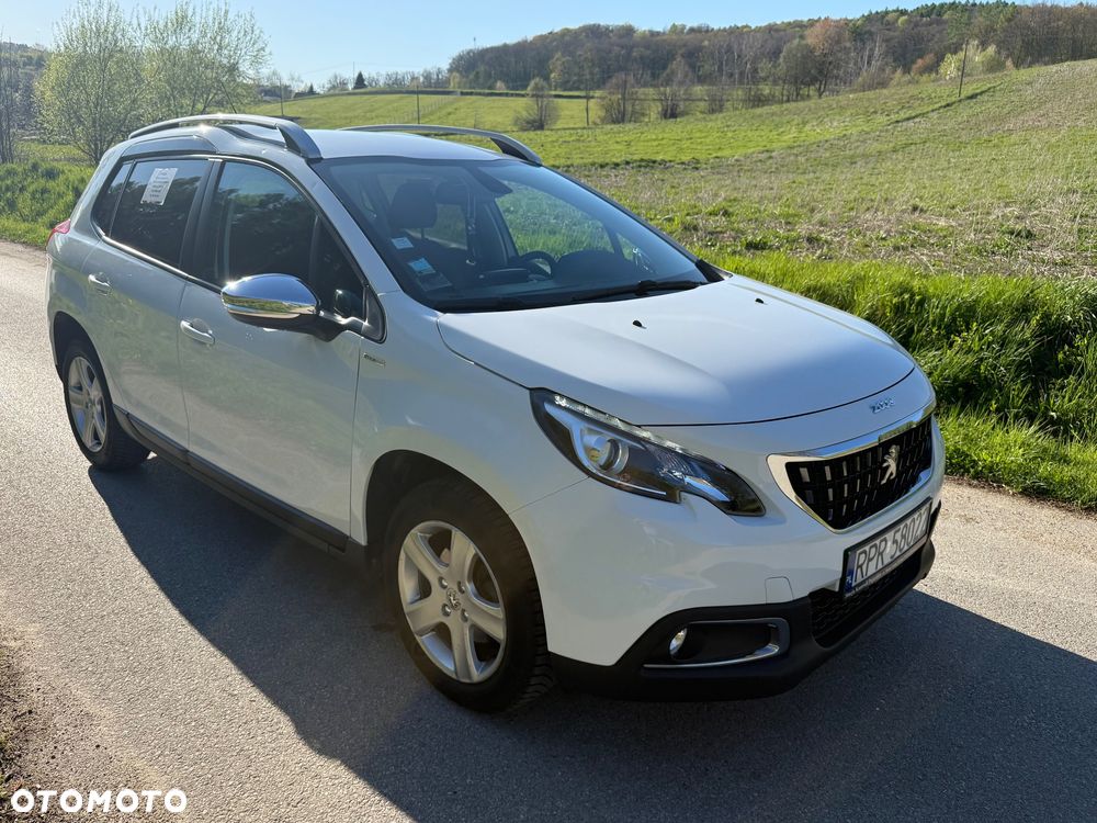 Peugeot 2008 PureTech 110 GPF Stop&Start EAT6 Style - 2