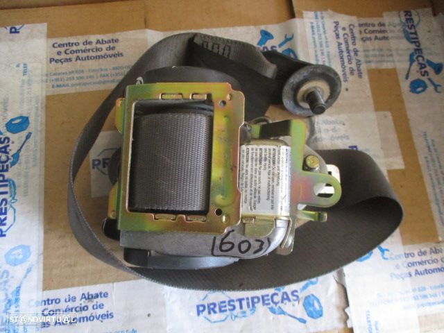 Pre-Tensor BJ3D57L30 MAZDA 323 F 1998 FD - 1