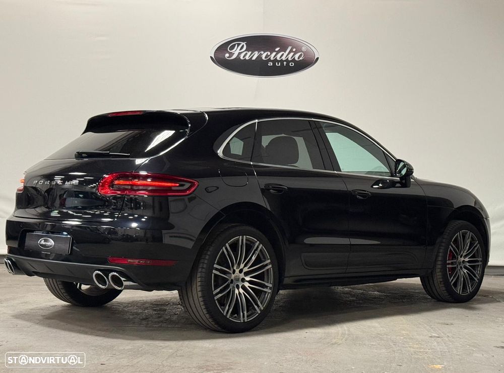 Porsche Macan Turbo - 3
