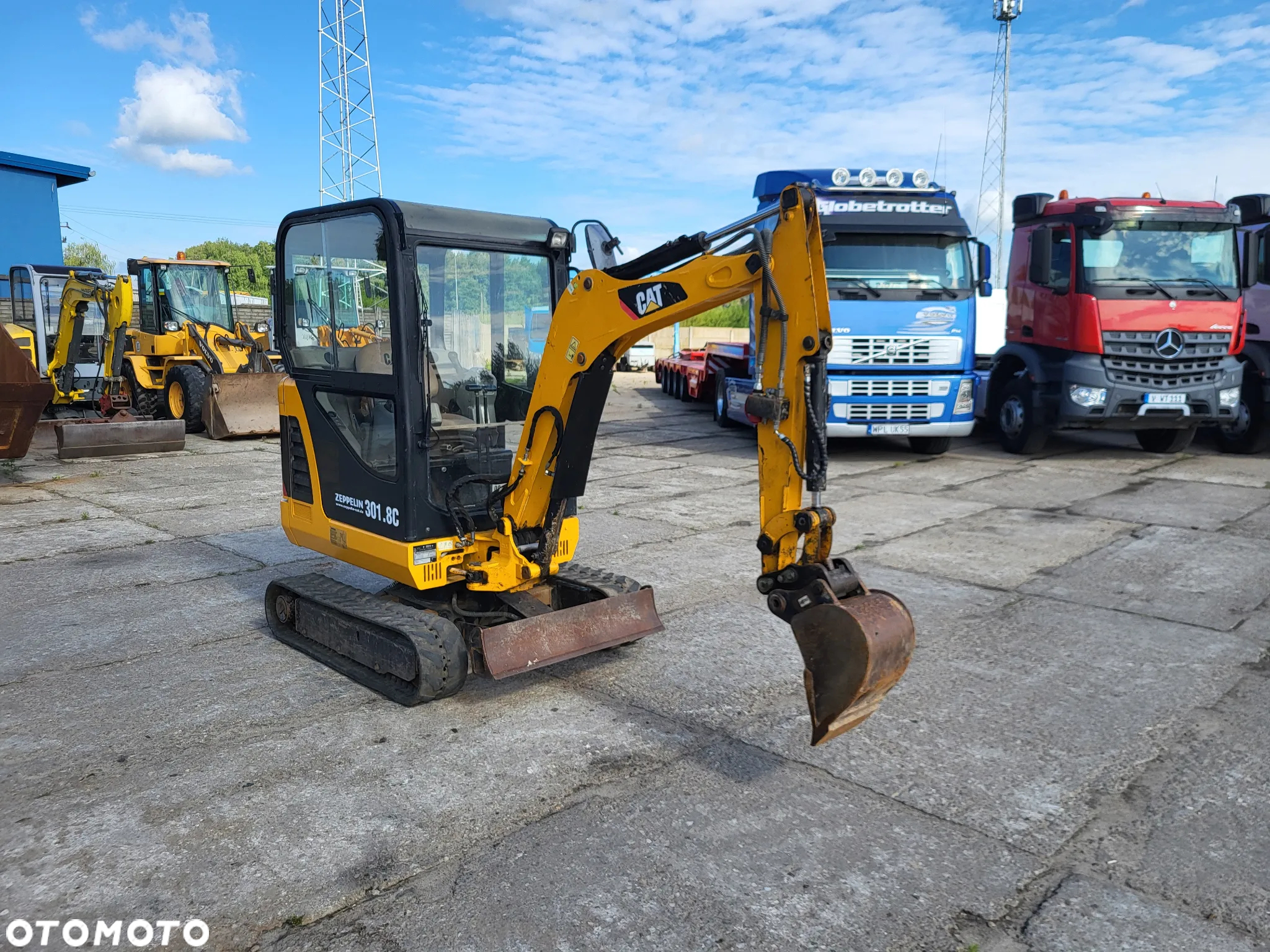 Caterpillar 301.8 c spr z Niemiec - 4