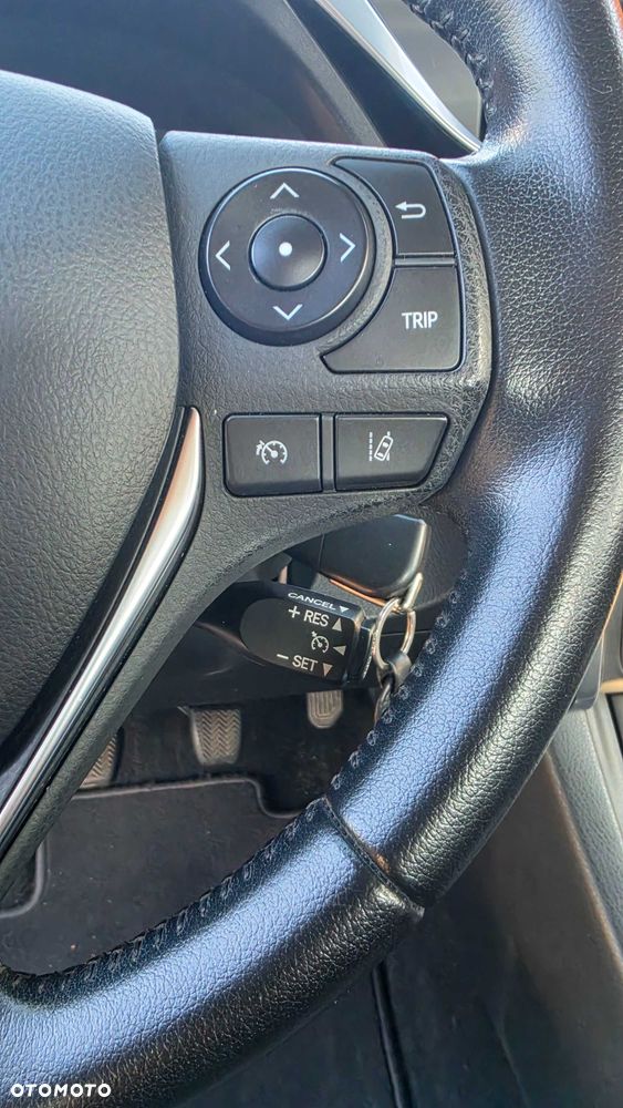 Toyota Corolla - 7
