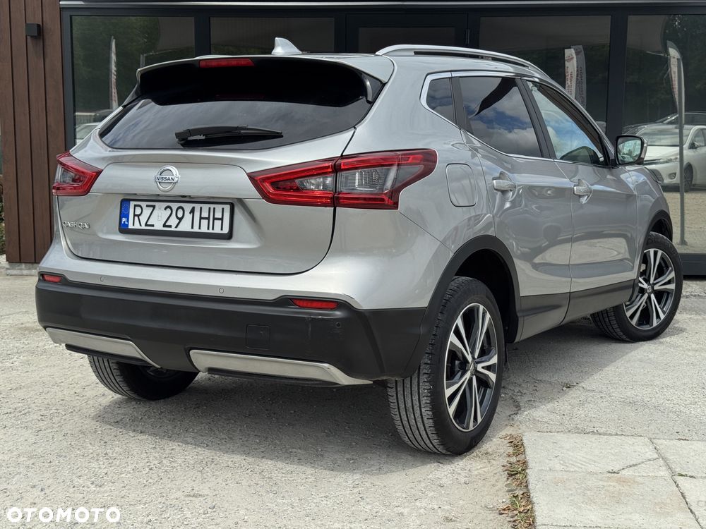 Nissan Qashqai 1.3 DIG-T N-Connecta DCT - 5