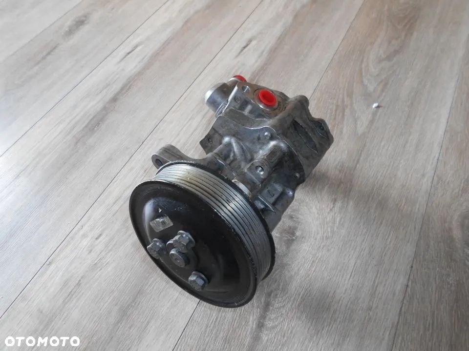 Pompa wspomagania BMW X5 X6 E70 E71 3,0 D 2011r 6796462 679646203 - 2