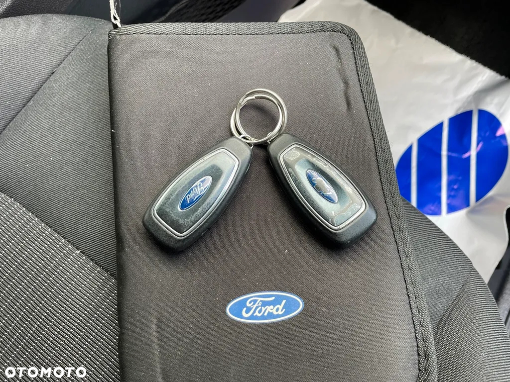 Ford B-MAX 1.4 Titanium - 33
