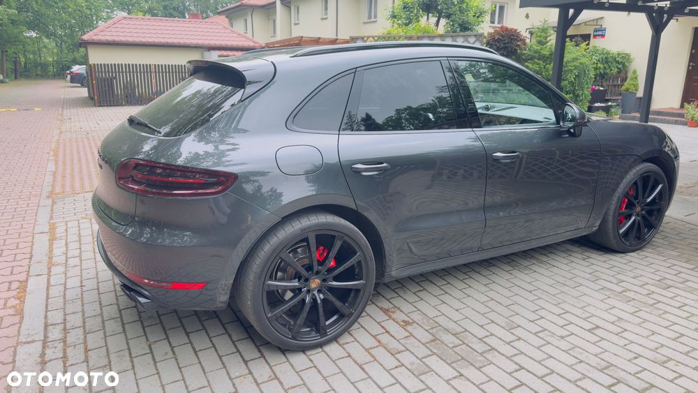 Porsche Macan - 36