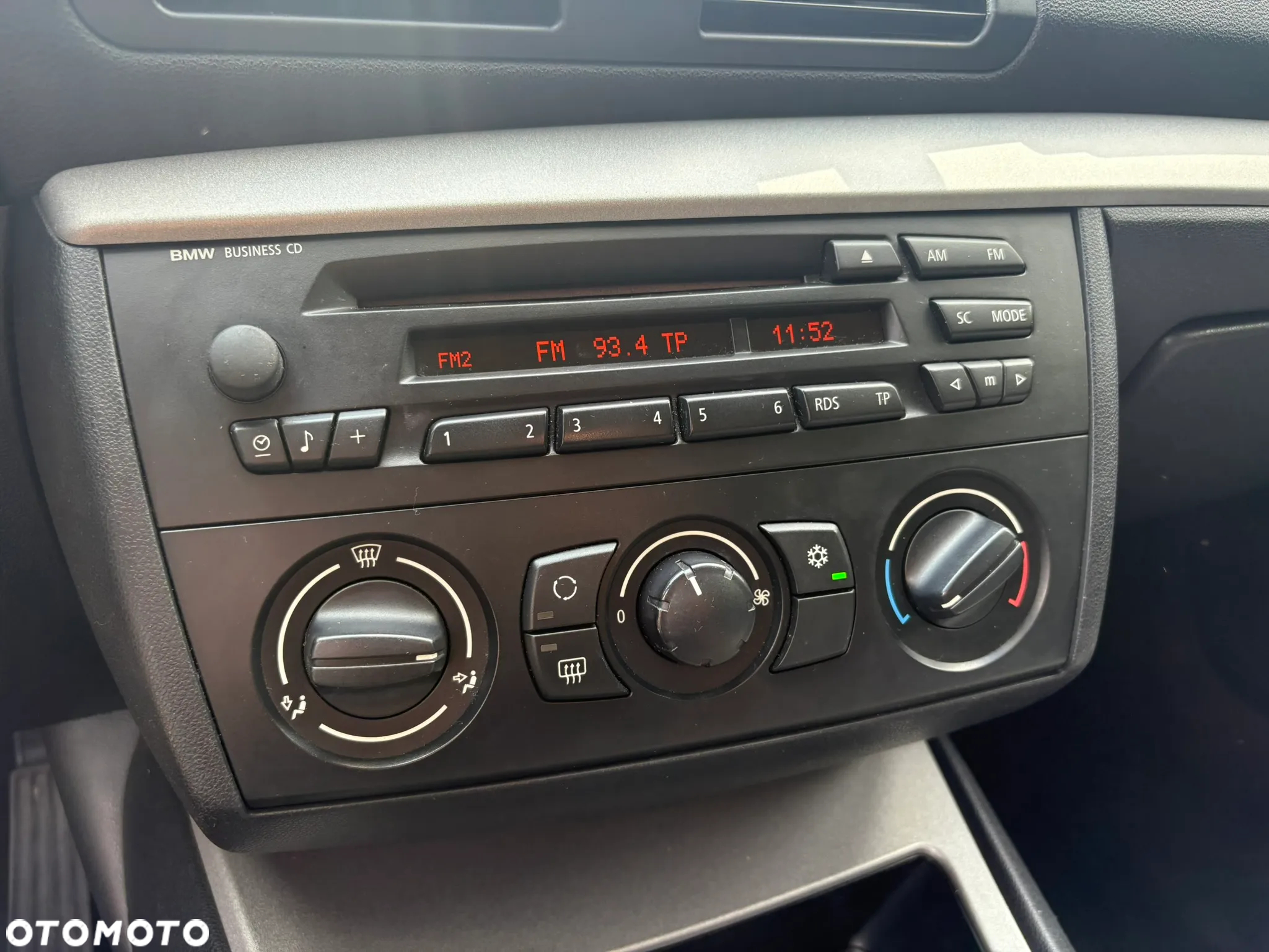 BMW Seria 1 116i - 20