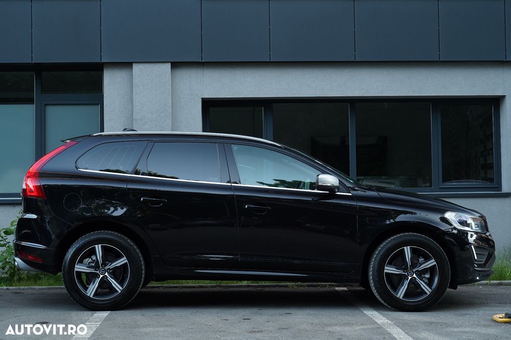 Volvo XC 60 D5 AWD Geartronic Summum - 23