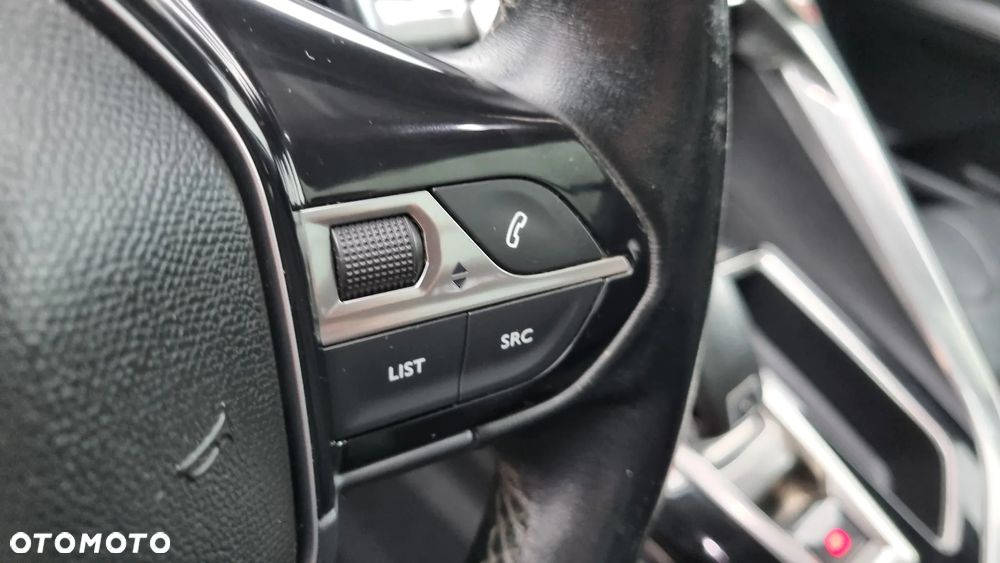 Peugeot 3008 BlueHDi 180 Stop & Start EAT8 Allure - 24