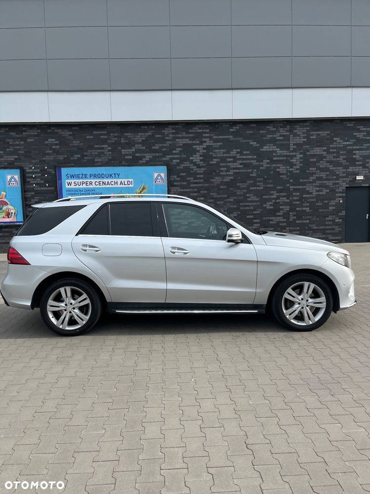 Mercedes-Benz GLE 350 d 4-Matic - 10