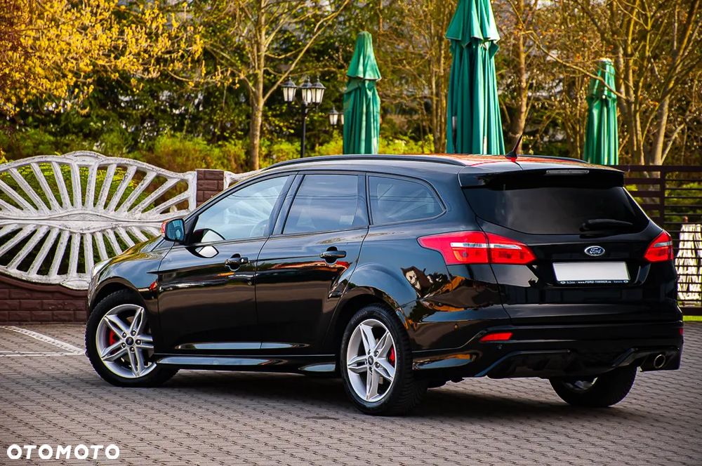 Ford Focus - 35
