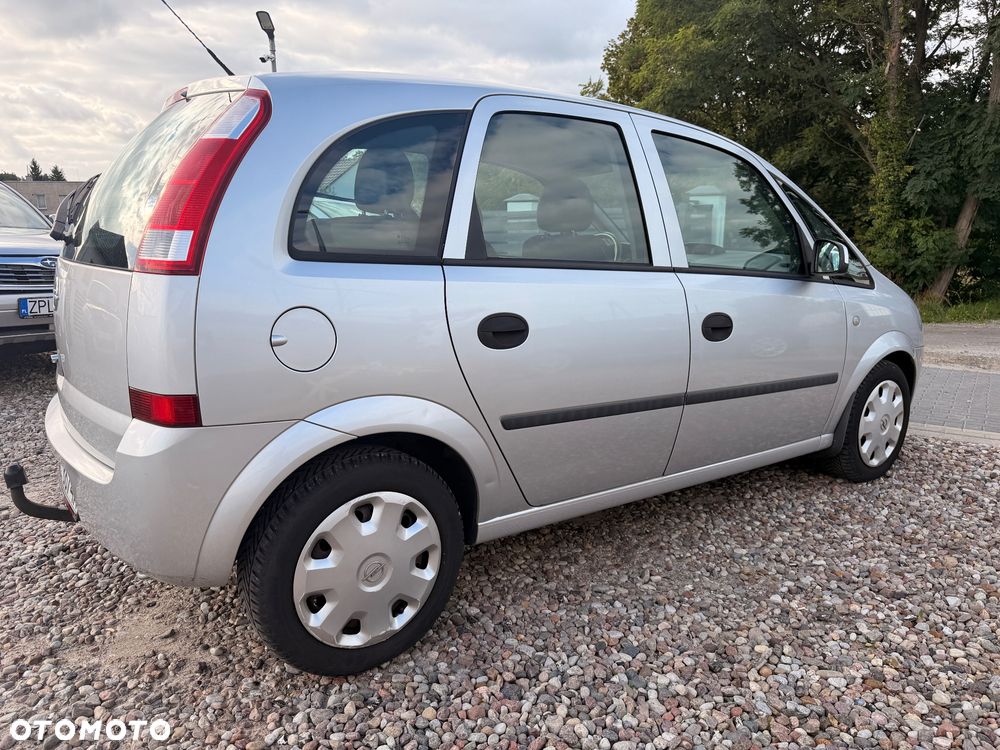 Opel Meriva - 12