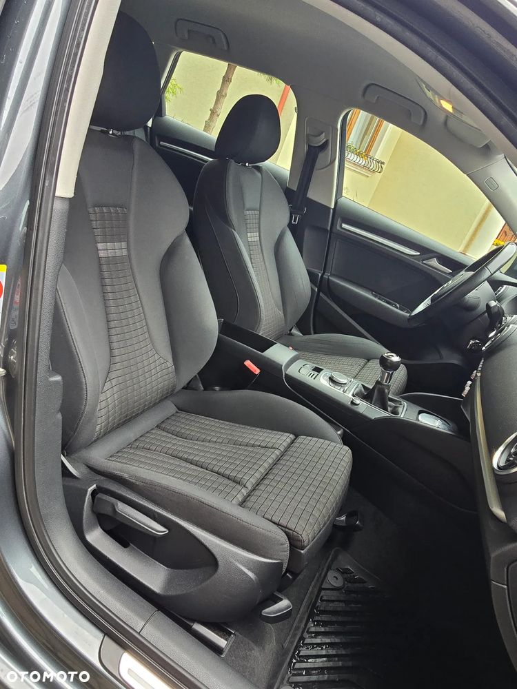 Audi A3 Sportback 2.0 TDI Ambition - 10