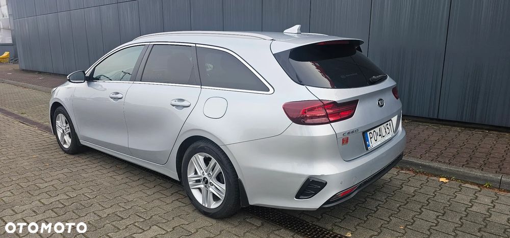 Kia Ceed 1.6 CRDi L Business Line DCT - 8