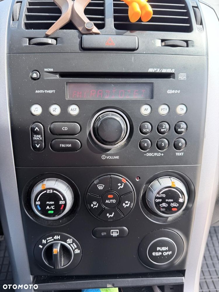 Suzuki Grand Vitara 1.9 DDiS - 16