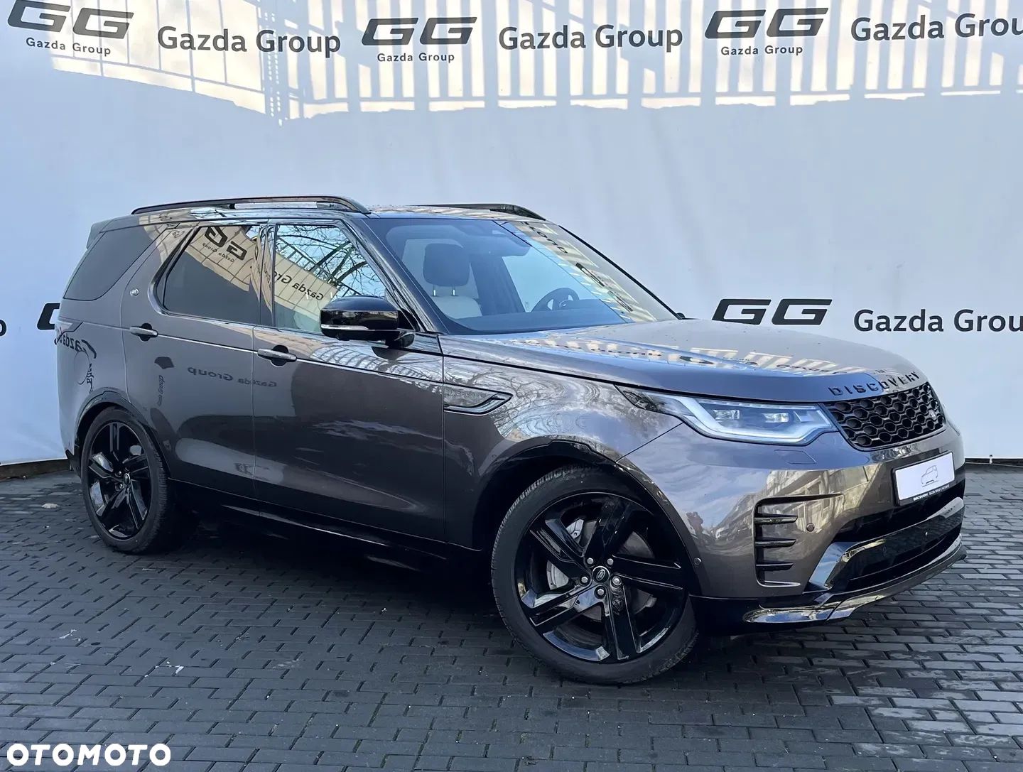 Land Rover Discovery D250 Dynamic SE