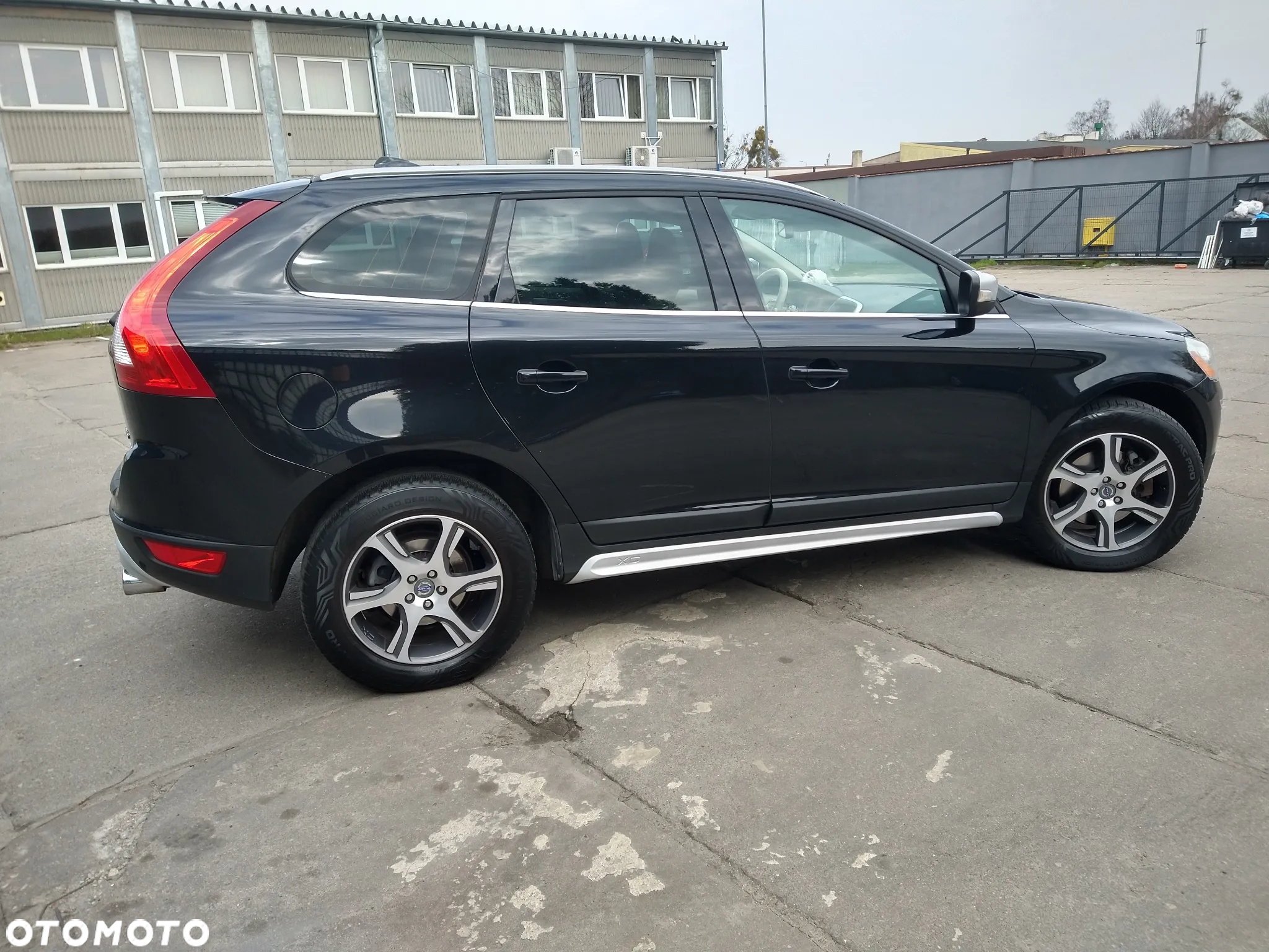 Volvo XC 60 - 6