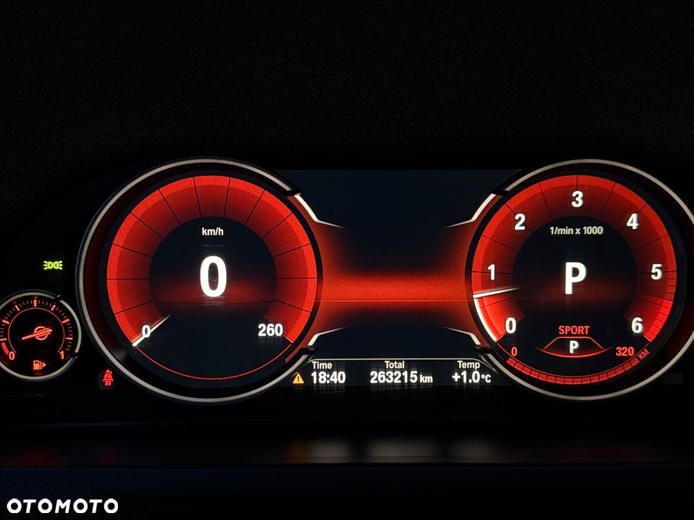BMW Seria 7 - 10