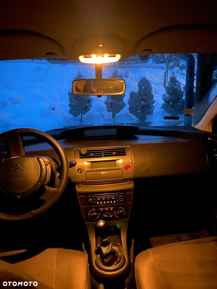 Citroën C4 1.6 VTi SX - 3